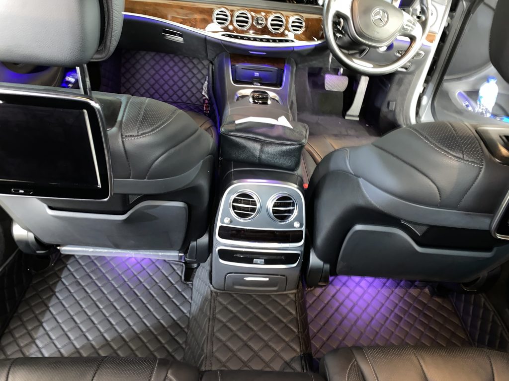 karpet mobil, aksesoris mobil custom